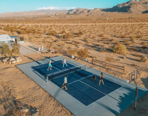 SAPPHIRE HAVEN + CASITA! Pool + Spa + Movie Theatre + 10 Min to Monument!